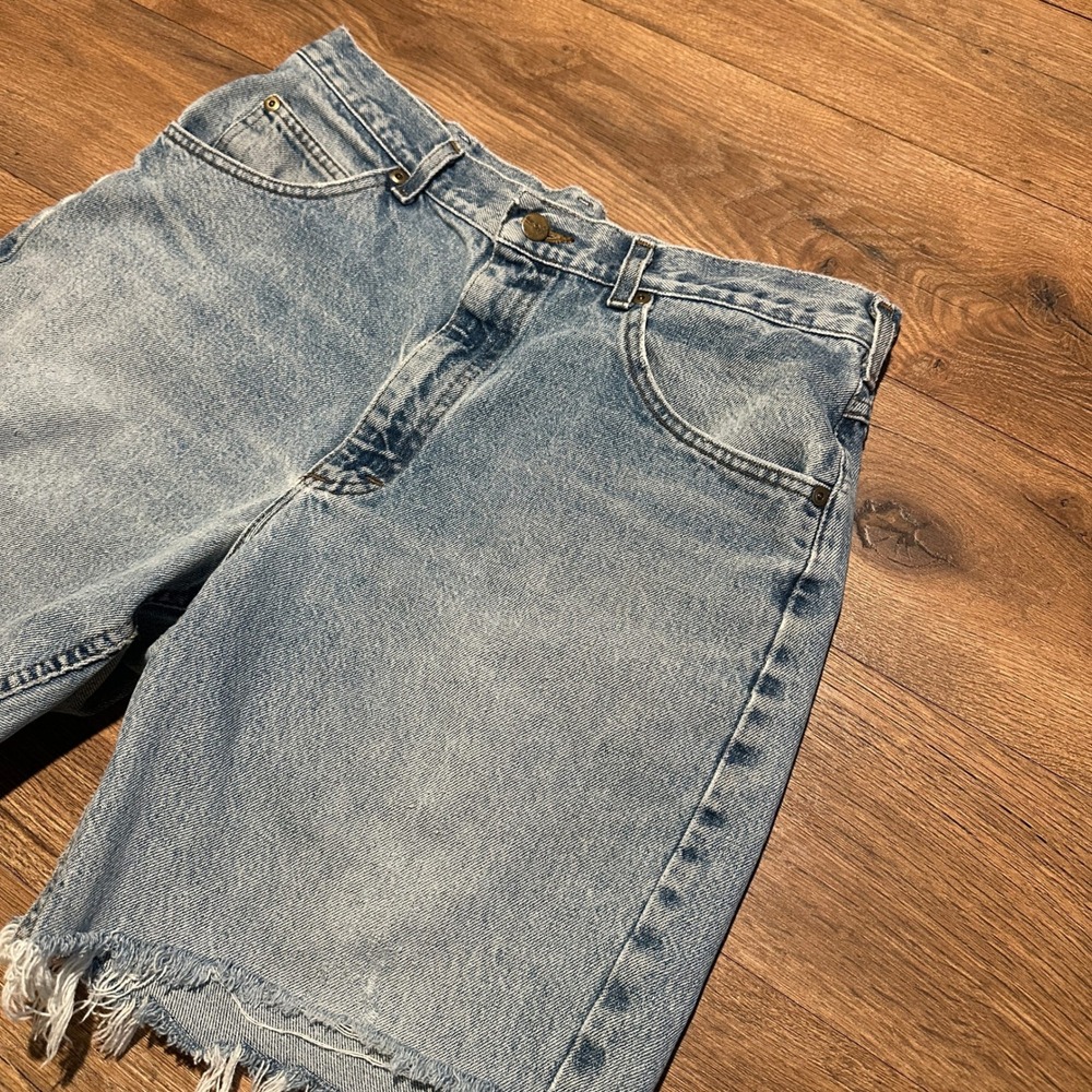 Vintage LL Bean Light Wash Denim Cut Off Shorts Mens 34
